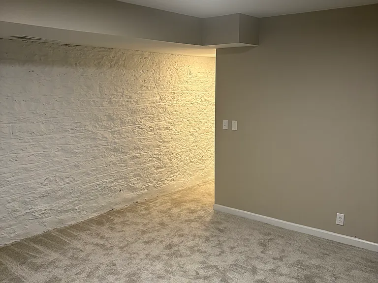 437 Clark St #A — Photo 21