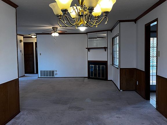 5th image of 1702 NW Crosby Park Blvd