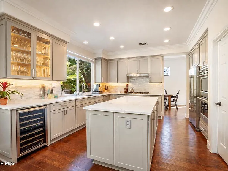 1004 Lambourne Pl — Photo 15