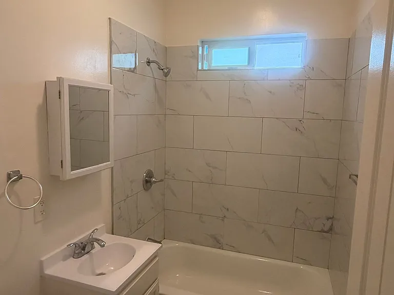 2420 Michigan Ave #208 — Photo 1