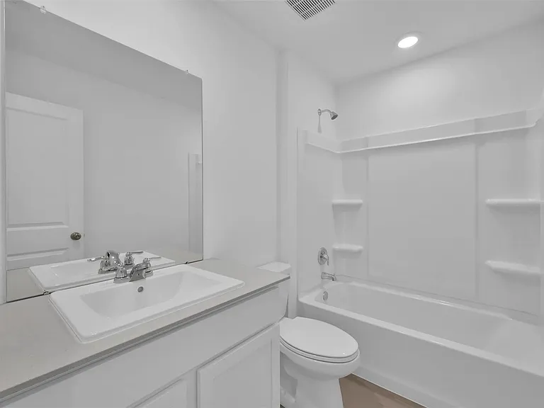 18243 Via Aurelia Dr — Photo 16