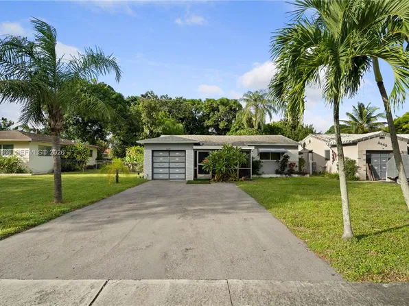 2447 Madison St, Hollywood, FL 33020
