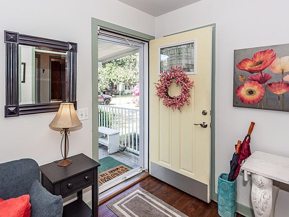 2nd image of 9008 Timber St