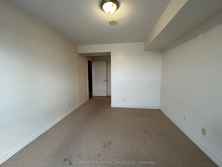 70 Town Centre Ct #2402 — Photo 9
