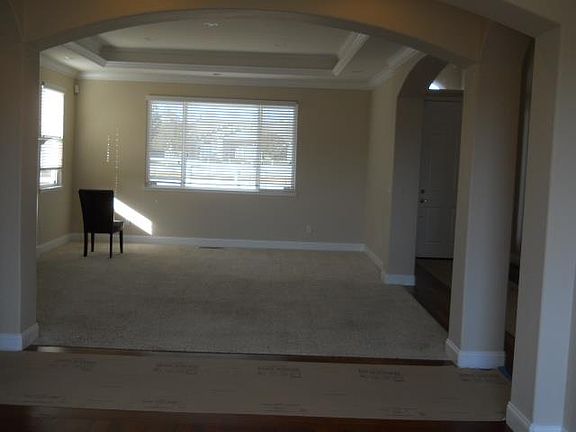 5th image of 3165 Carey Way