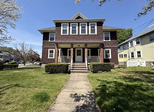 585 High St #2 Photo 1