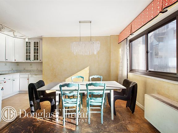 4th image of 1725 York Ave APT 29E