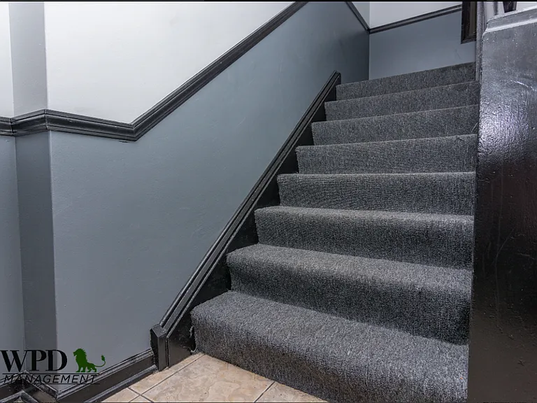 7844 S. Ellis Ave — Photo 6