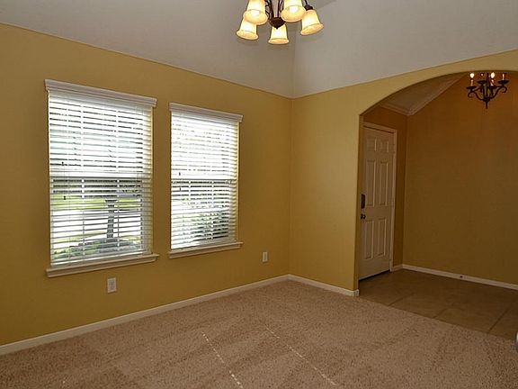 4th image of 2206 Hollow Bloom Ln