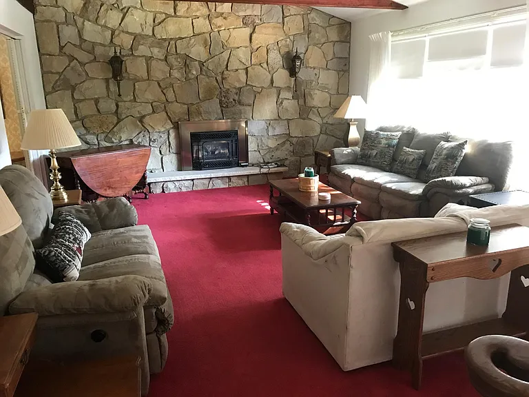 2276 McGraws Run Rd — Photo 9