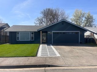 340 Joseph St, Central Pt, OR 97502