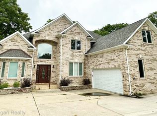 3594 S Livernois Rd, Rochester Hills, MI 48307