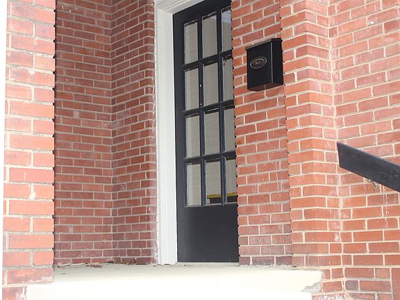 3rd image of 404 Waccamaw Ave Unit 404B