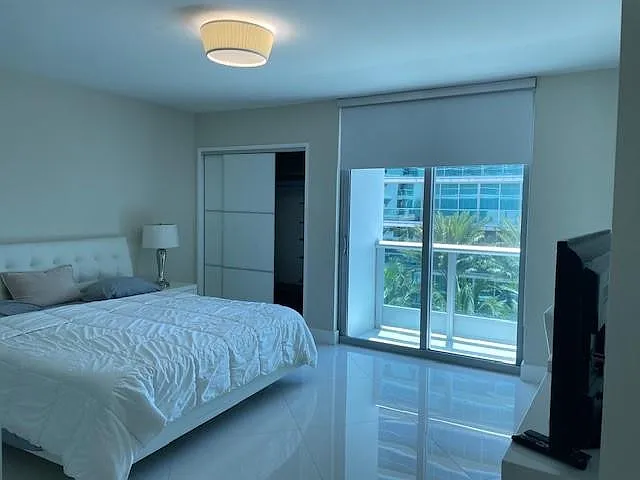 9401 Collins Ave #402 — Photo 31