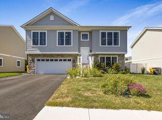 206 Shannon Park Court Gln, Glen Burnie, MD 21060