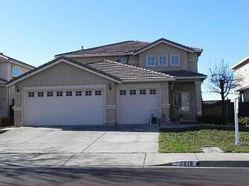 1st image of 2219 Garnet Dr