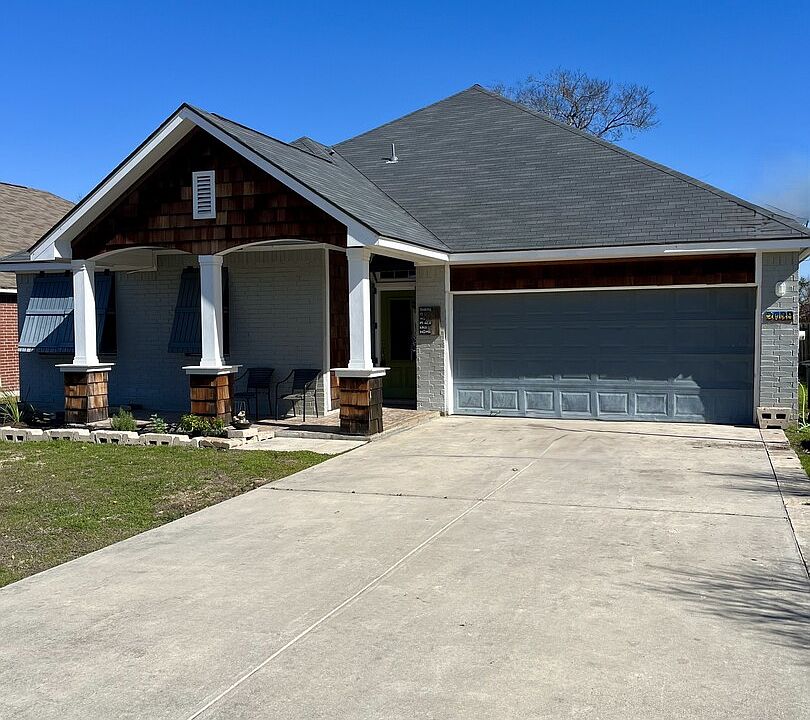 1st image of 2039 Belvedere Court