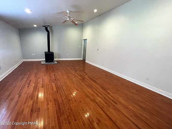 4th image of 5945 Panda Ln