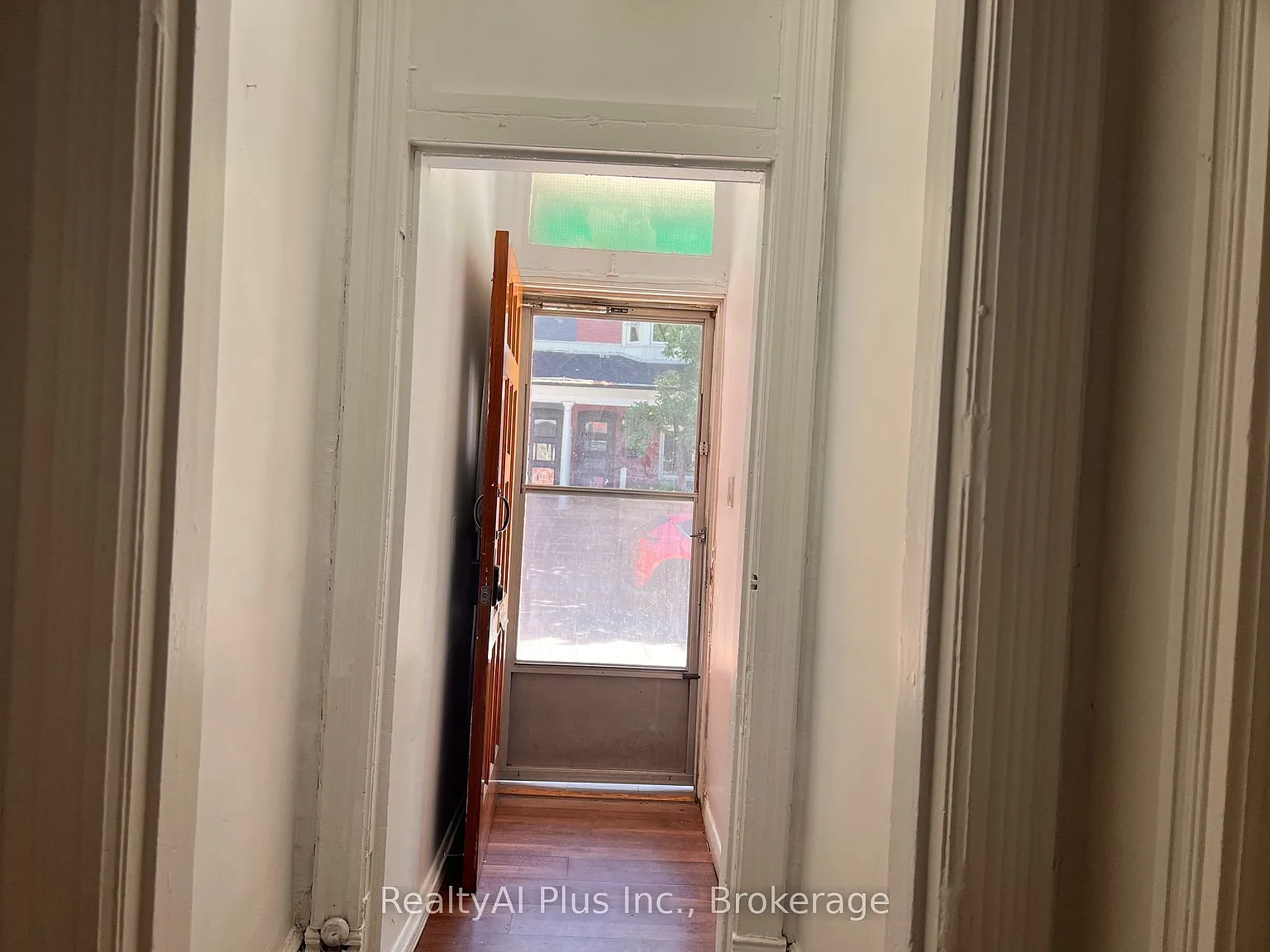 5 bed, $4,950 — Photo 2