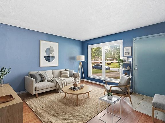 2nd image of 1731 Burlington Ave