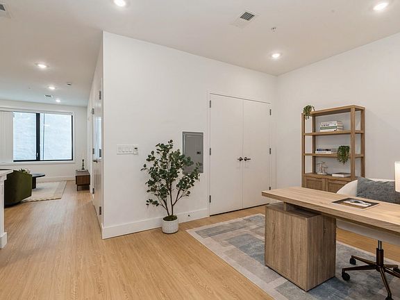 2nd image of 30.2 Vroom St #304