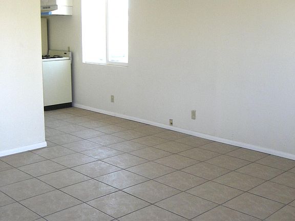 3rd image of 10340 E Vernon Ave #1