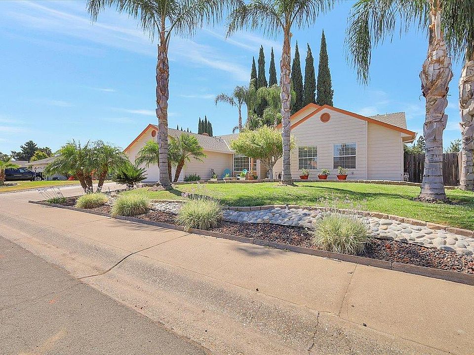 1st image of 1550 Camino De Flores