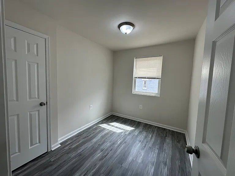 706 Brandywine St SE #203 — Photo 4