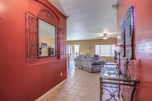 2nd image of 4243 E Colonial Dr