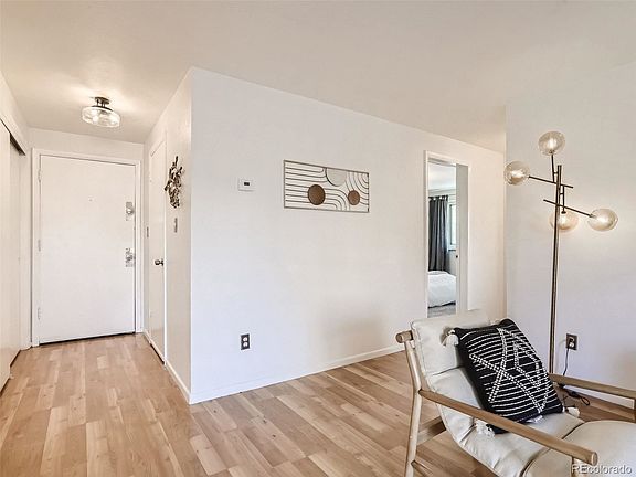 2nd image of 625 N Pennsylvania St APT 402