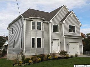 15 Thompson Ave, Middletown, NJ 07748