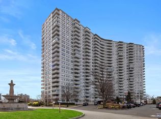 2000 Linwood Ave APT 17A, Fort Lee, NJ 07024