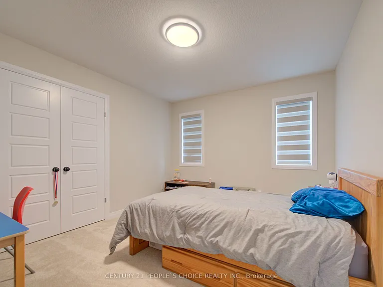 377 Bradshaw Dr — Photo 27