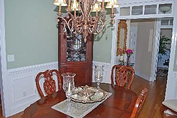 5th image of 3821 Hartland Manor Ct