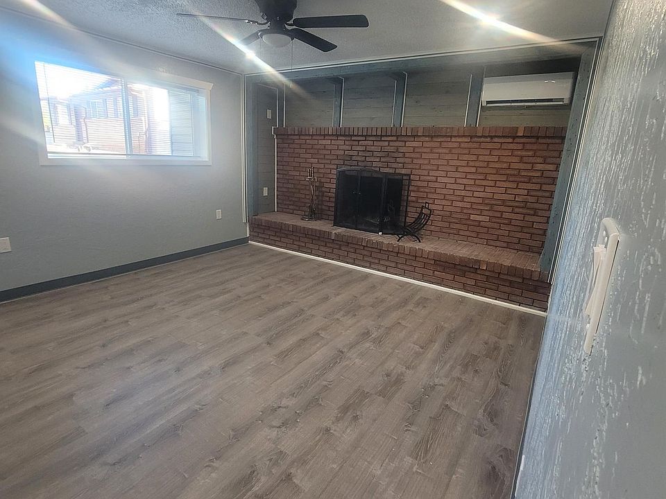 Living room with fireplace