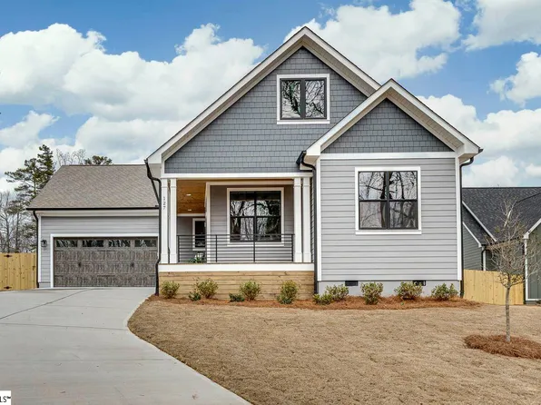 127 Terrace Cir, Simpsonville, SC 29681
