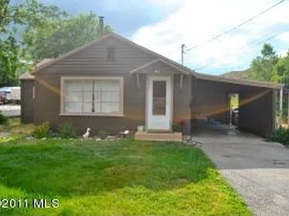 411 Aplets Way, Cashmere, WA 98815