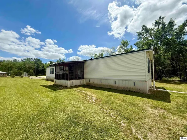 10560 E Cotton Rd, Oak Ridge, LA 71264