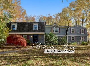 1614 Grace St, Wall Township, NJ 07753