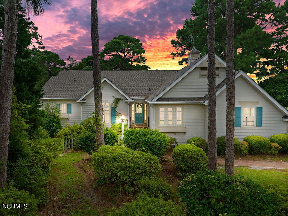 1st image of 4350 Gauntlet Drive SE