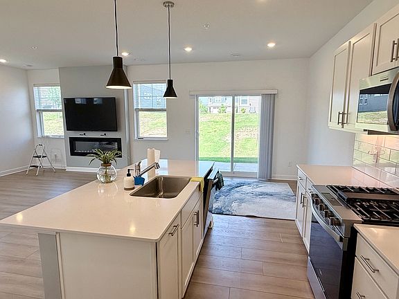 4th image of 14436 Allerton Way