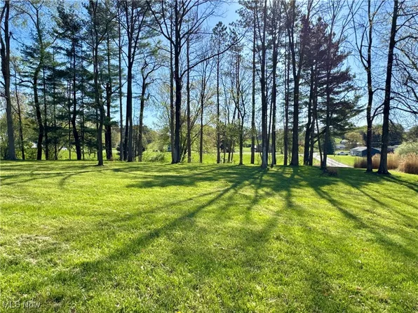 Welsh Rd, Nashport, OH 43830