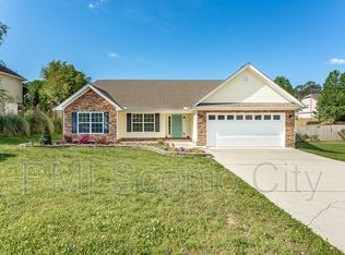 8565 Demars Ln, Hixson, TN 37343