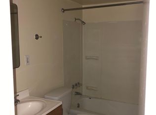 2301 18th St, Bakersfield, CA 93301