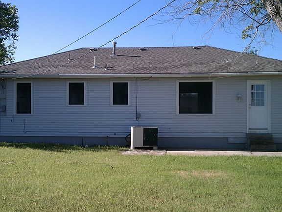 2nd image of 2149 NW Ozmun Ave