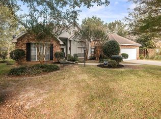 628 Apache Dr, Abita Springs, LA 70420