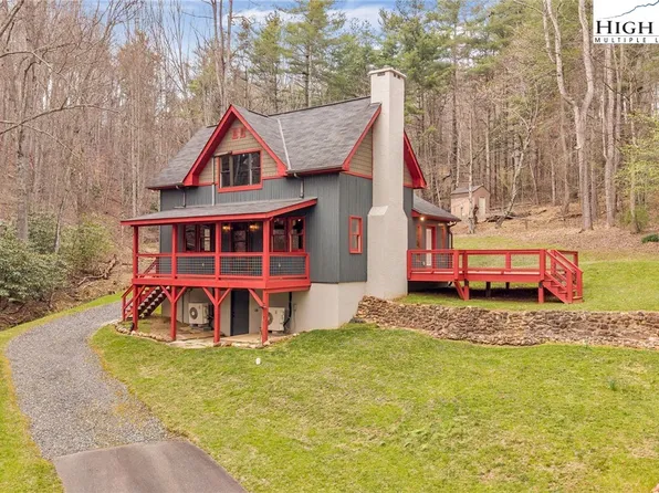 120 Raccoon Run, Fleetwood, NC 28626