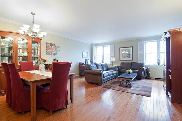 Sold by aptsandlofts.com | media 5