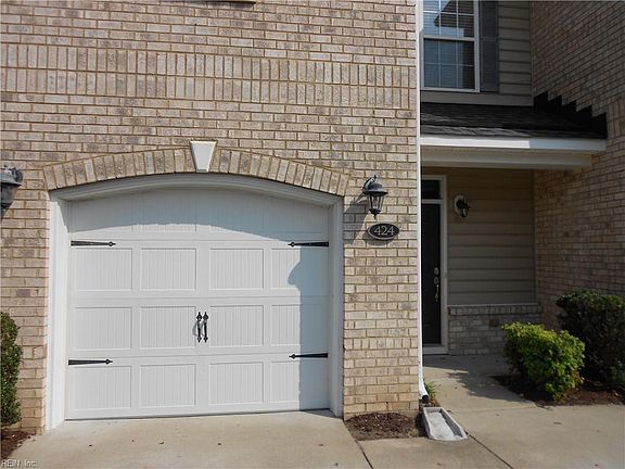 Garage is clean and ready for your vehicle!