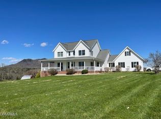 7640 Longmire Rd, Luttrell, TN 37779